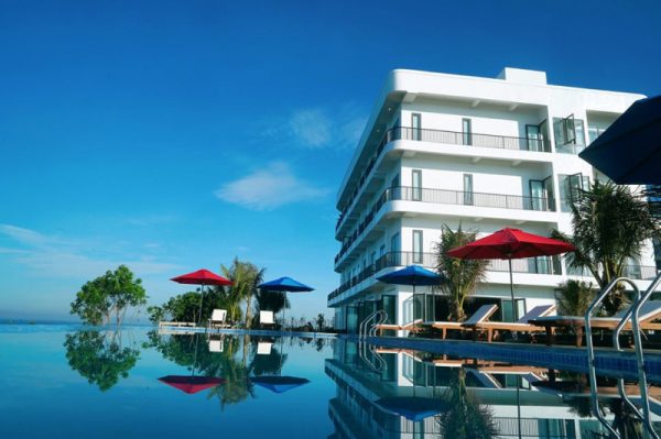 Khách sạn: 4*